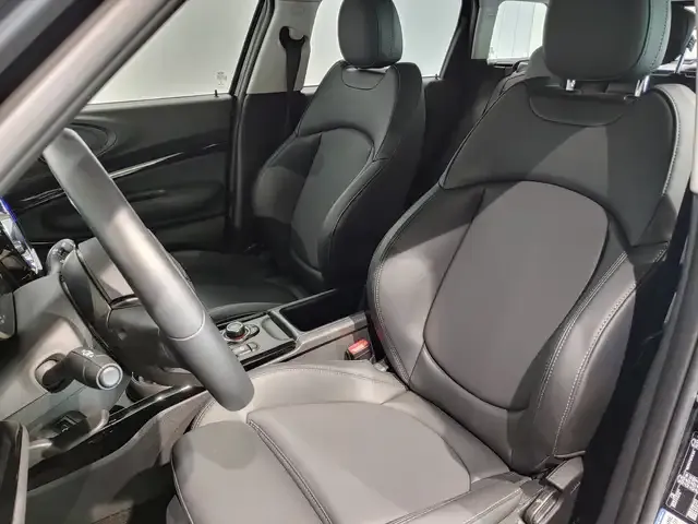 MINI Cooper Clubman