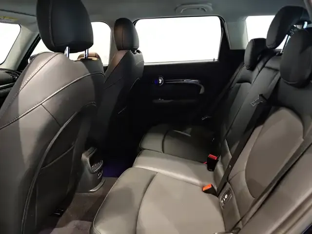 MINI Cooper Clubman