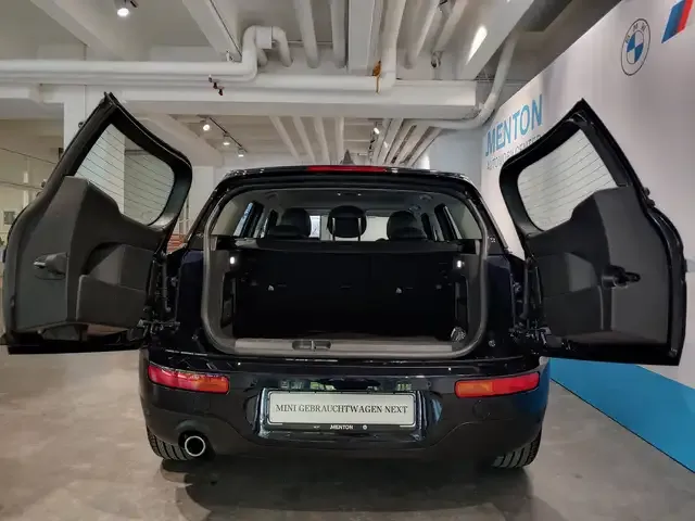 MINI Cooper Clubman