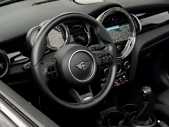 MINI Cooper Cabrio