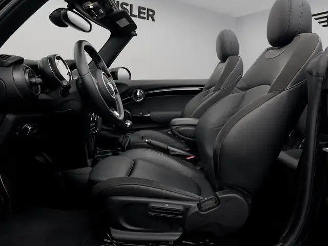 MINI Cooper Cabrio