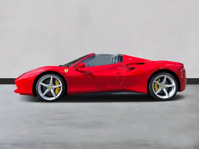 Ferrari 488