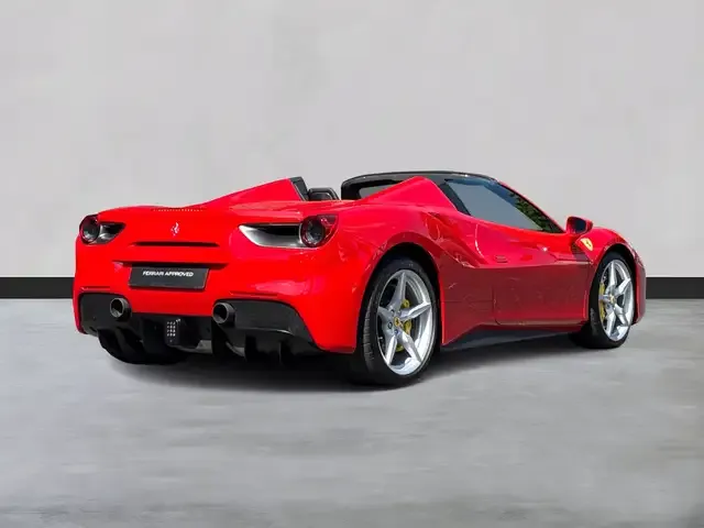Ferrari 488