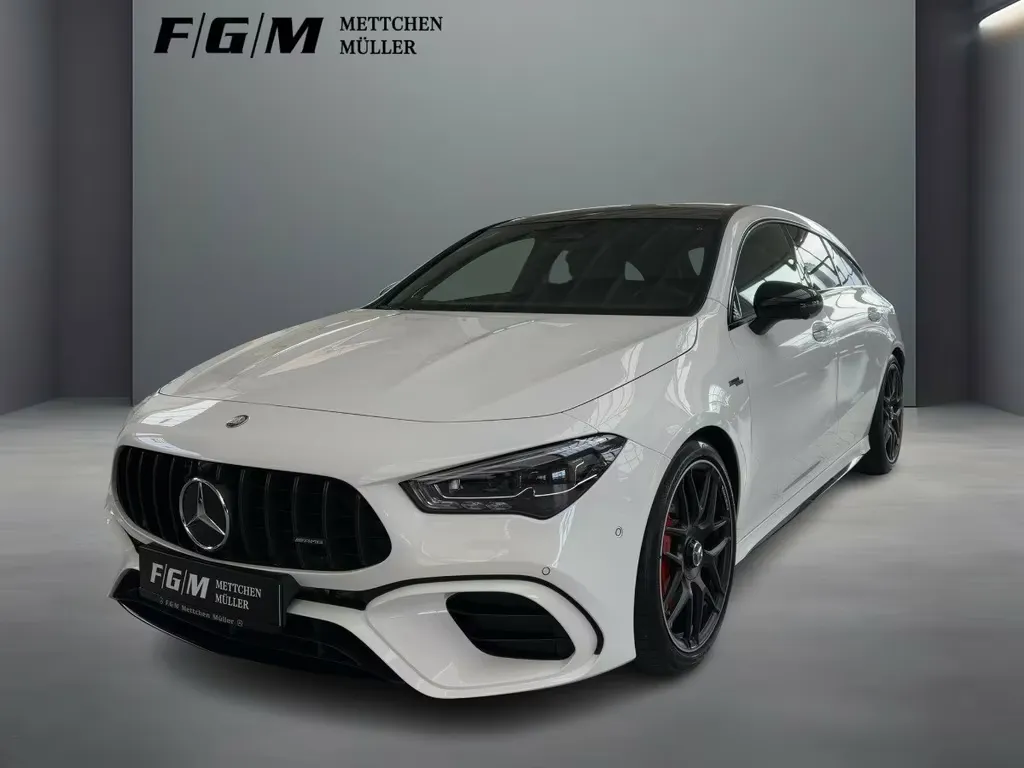 Mercedes-Benz CLA 45 AMG