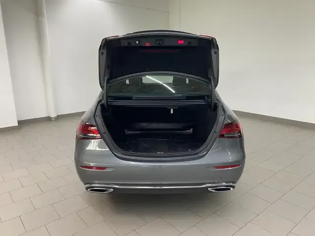 Mercedes-Benz E 400