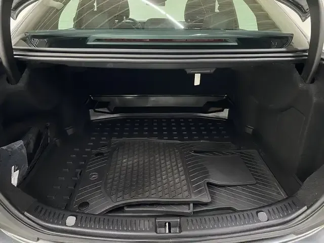 Mercedes-Benz E 400