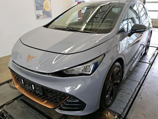 Cupra Born