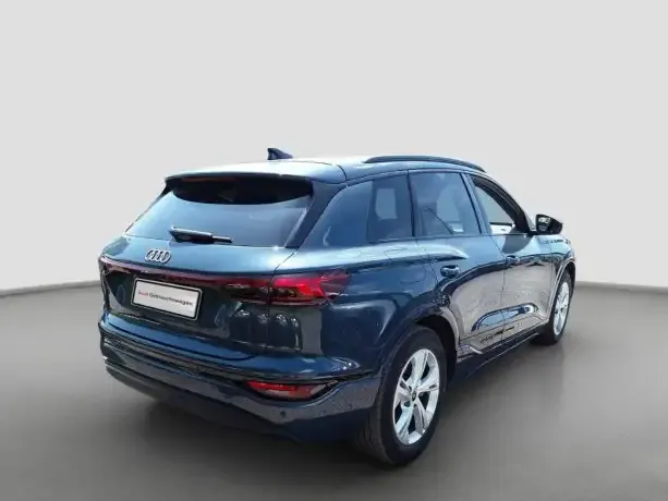 Audi Q6
