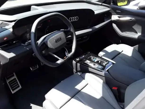 Audi Q6
