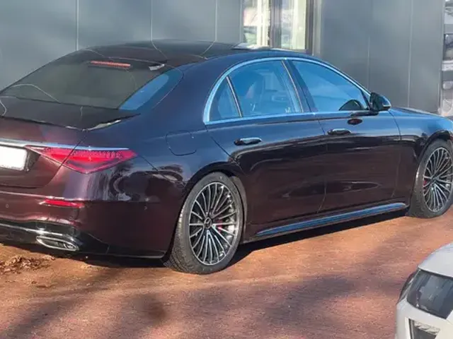 Mercedes-Benz S 500