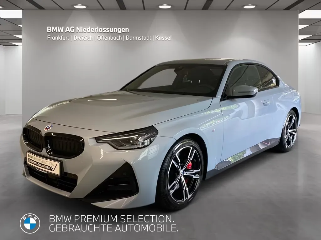 BMW 220