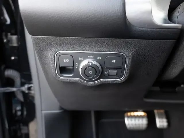 Mercedes-Benz EQB 350