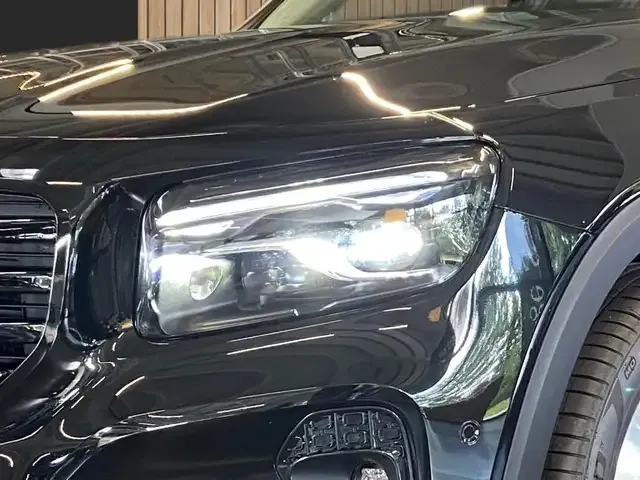 Mercedes-Benz GLB 200