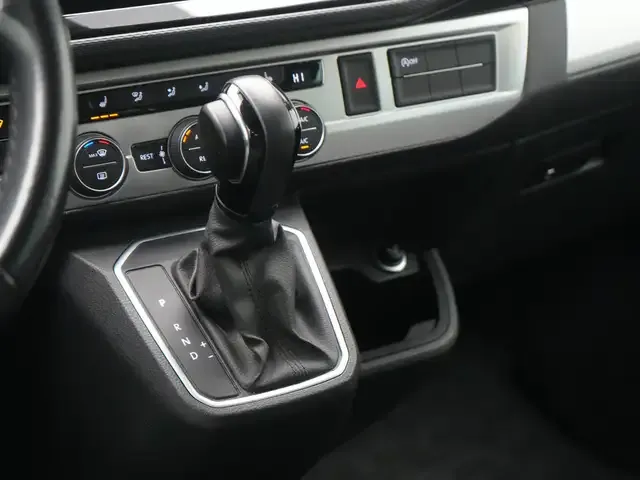 Volkswagen T6.1 California