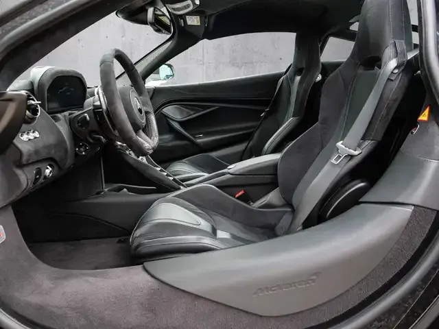 McLaren 720S