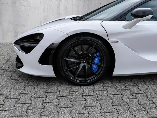 McLaren 720S