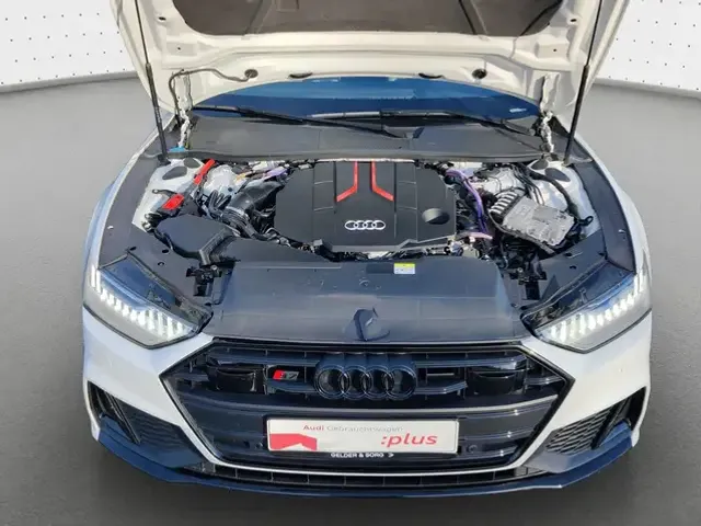 Audi S7