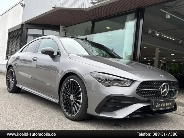 Mercedes-Benz CLA 200