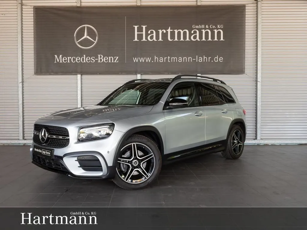 Mercedes-Benz GLB 200