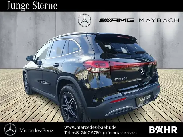 Mercedes-Benz EQA 300