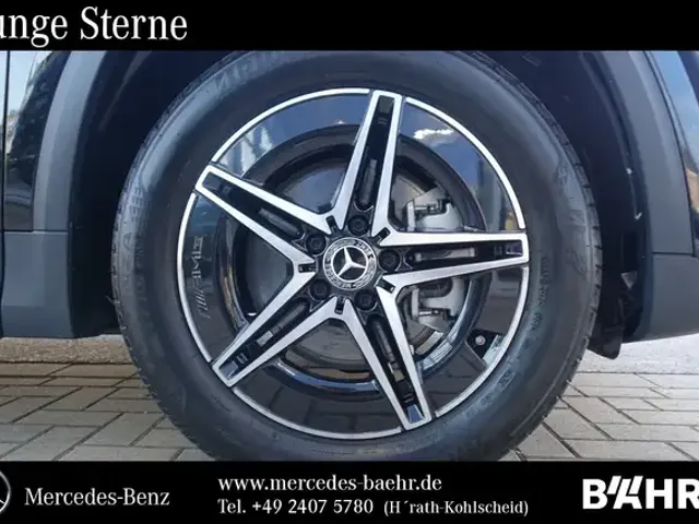 Mercedes-Benz EQA 300