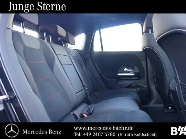 Mercedes-Benz EQA 300