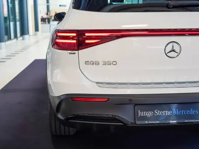 Mercedes-Benz EQB 350