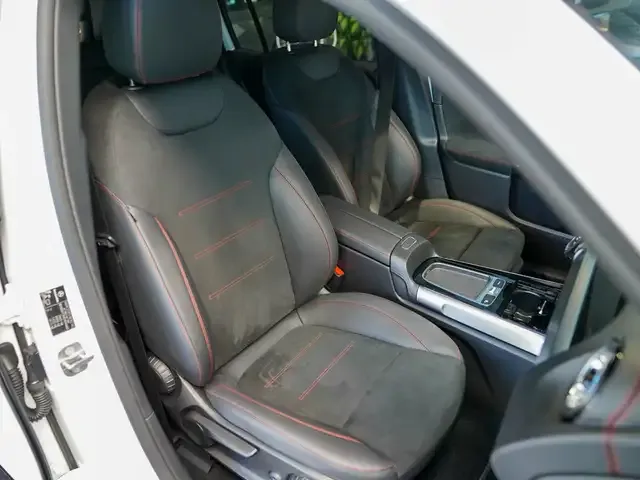 Mercedes-Benz EQB 350