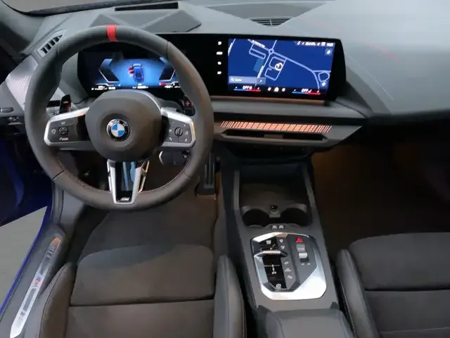 BMW 235