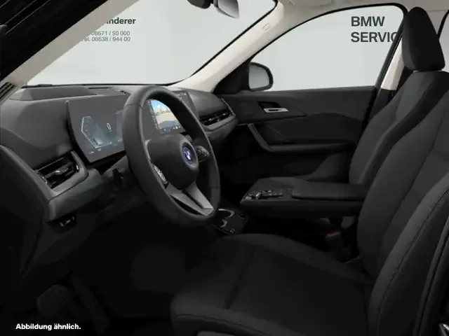 BMW iX1
