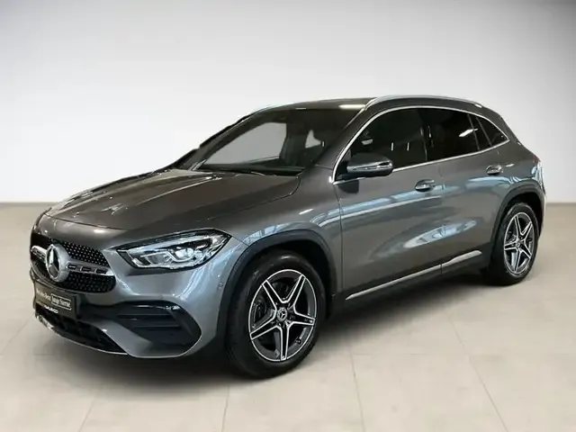 Mercedes-Benz GLA 250