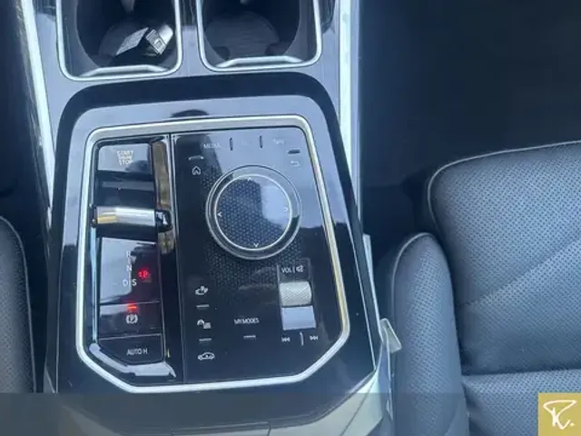 BMW 740