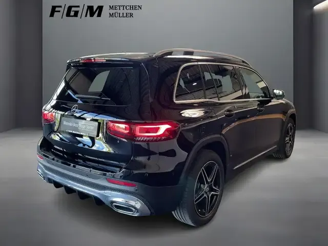 Mercedes-Benz GLB 200