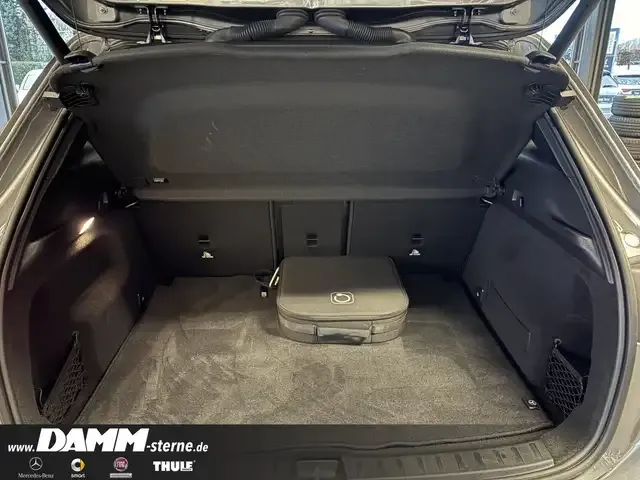 Mercedes-Benz EQA 300