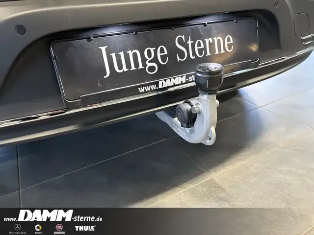 Mercedes-Benz EQA 300