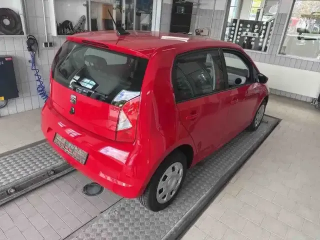 SEAT Mii