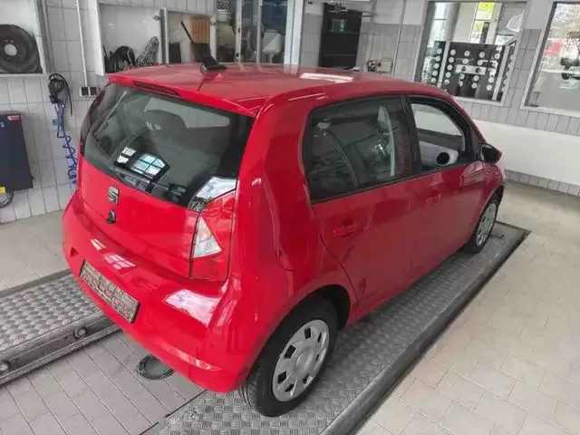 SEAT Mii