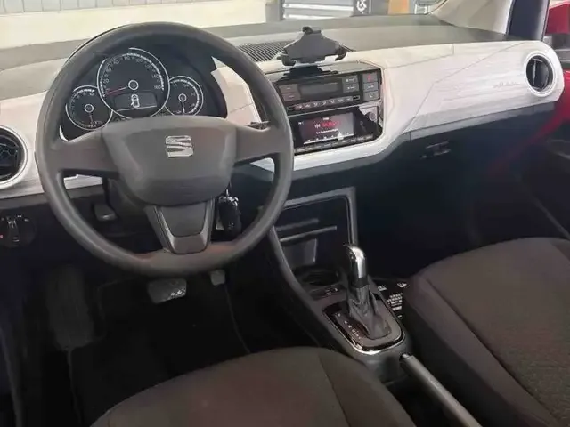 SEAT Mii