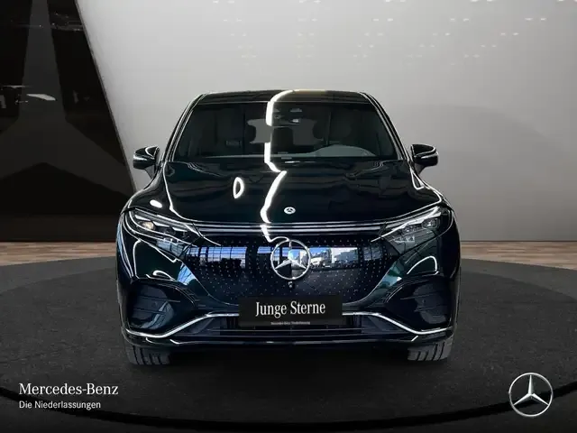 Mercedes-Benz EQS SUV