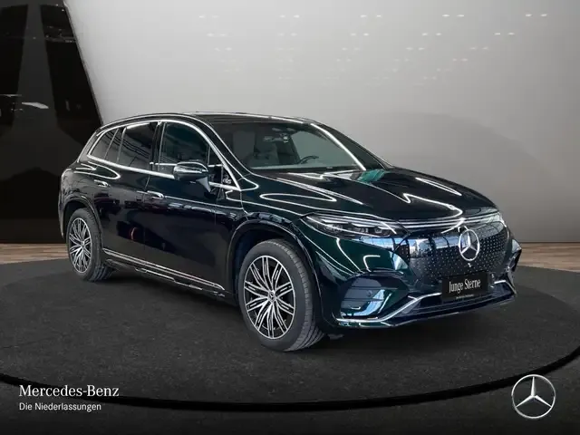 Mercedes-Benz EQS SUV
