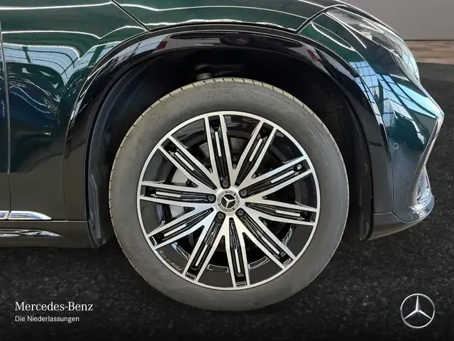 Mercedes-Benz EQS SUV