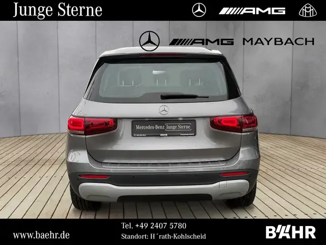 Mercedes-Benz GLB 200