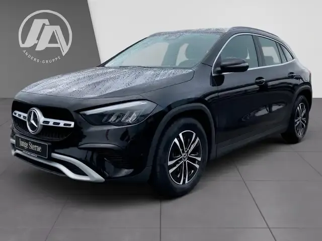 Mercedes-Benz GLA 180
