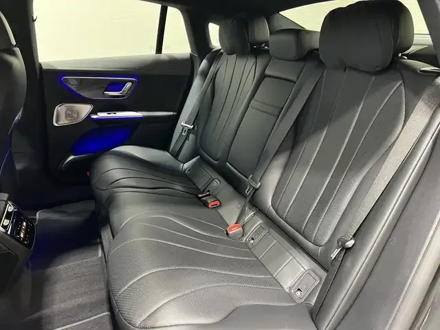 Mercedes-Benz EQE 300