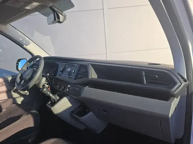 Volkswagen T6 Caravelle