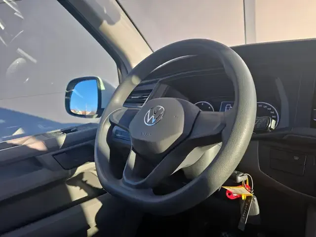 Volkswagen T6 Caravelle