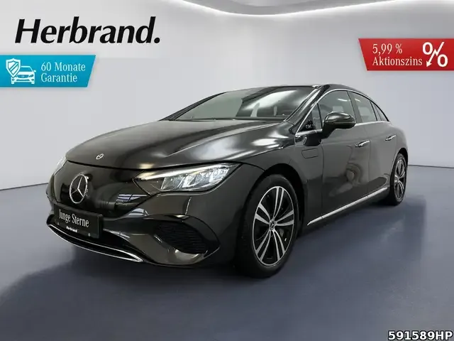Mercedes-Benz EQE 300