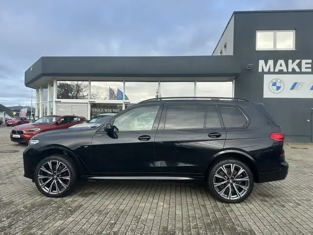 BMW X7 M