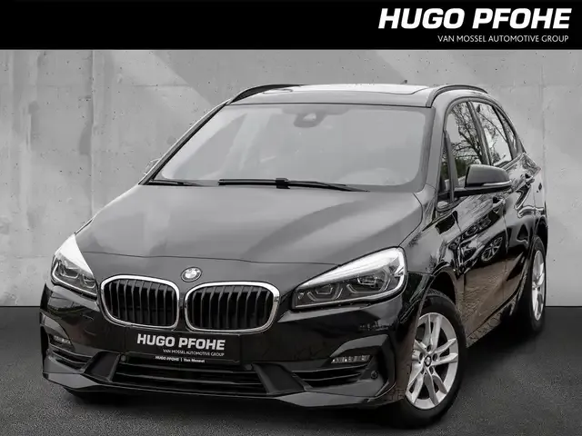 BMW 218
