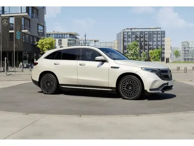 Mercedes-Benz EQC 400